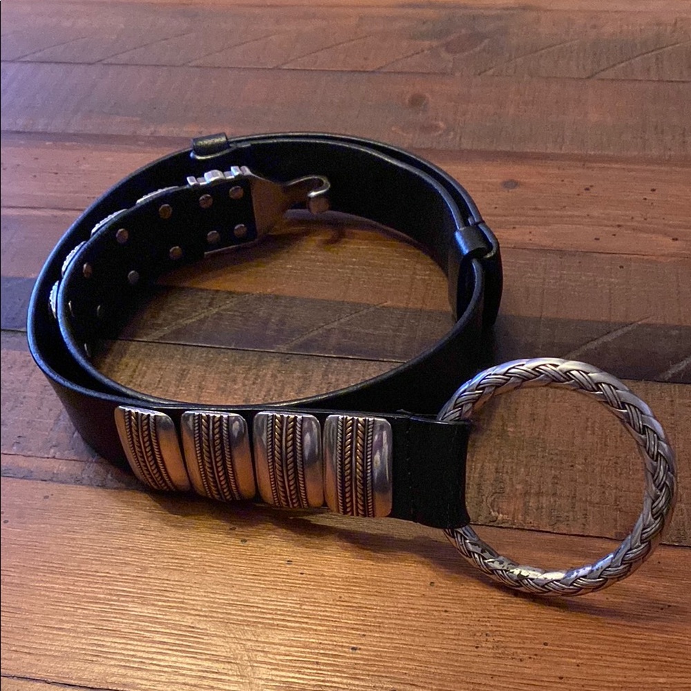 Chico’s Black and Silver Belt with Sleek Design